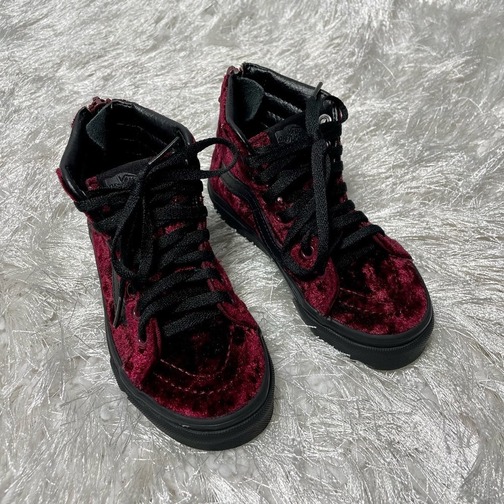 Vans 11 Burgundy Velvet Zip Heal High Top Sneakers